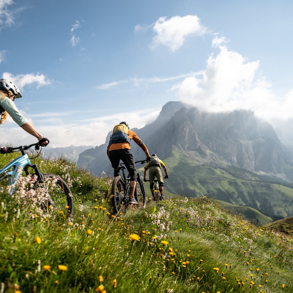 Sellaronda MTB Track Tour