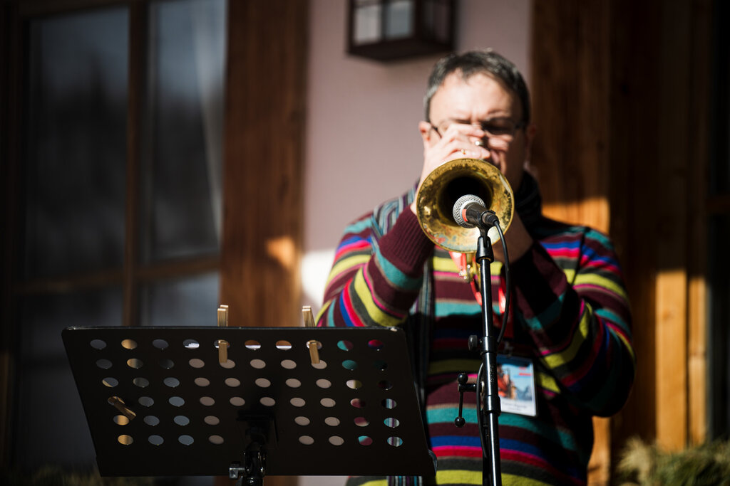 Dolomiti Ski Jazz - Concerto in rifugio sulle piste da sci