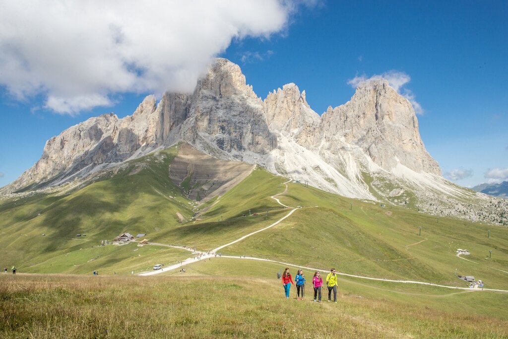 Trekking Giro del Sassolungo in Val di Fassa