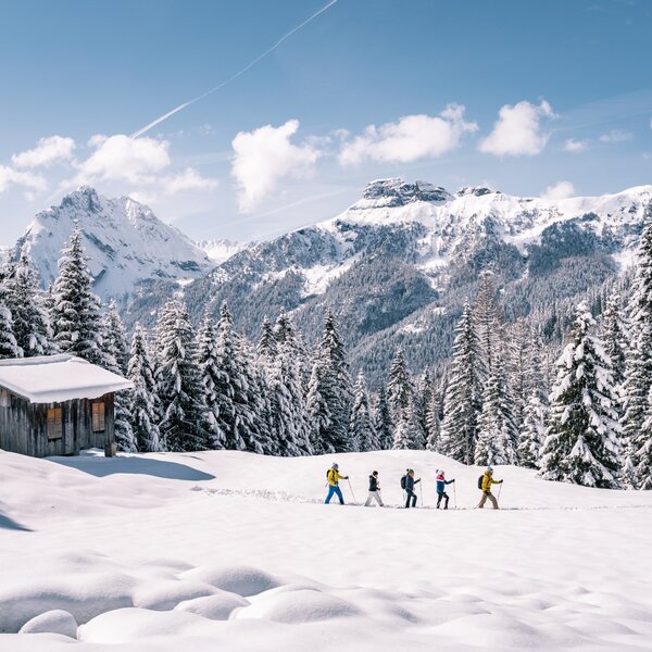 Ciaspole in Val di Fassa | © Patricia Ramirez - Archivio Immagini ApT Val di Fassa