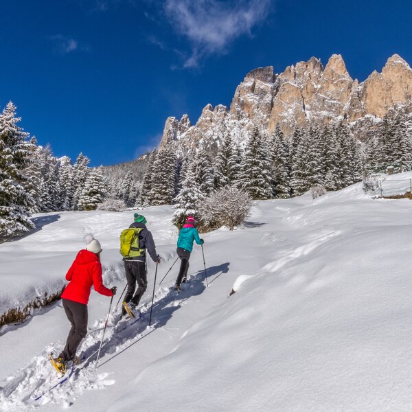 Ciaspolata in Val di Fassa | © Patricia Ramirez  - Archivio Immagini ApT Val di Fassa