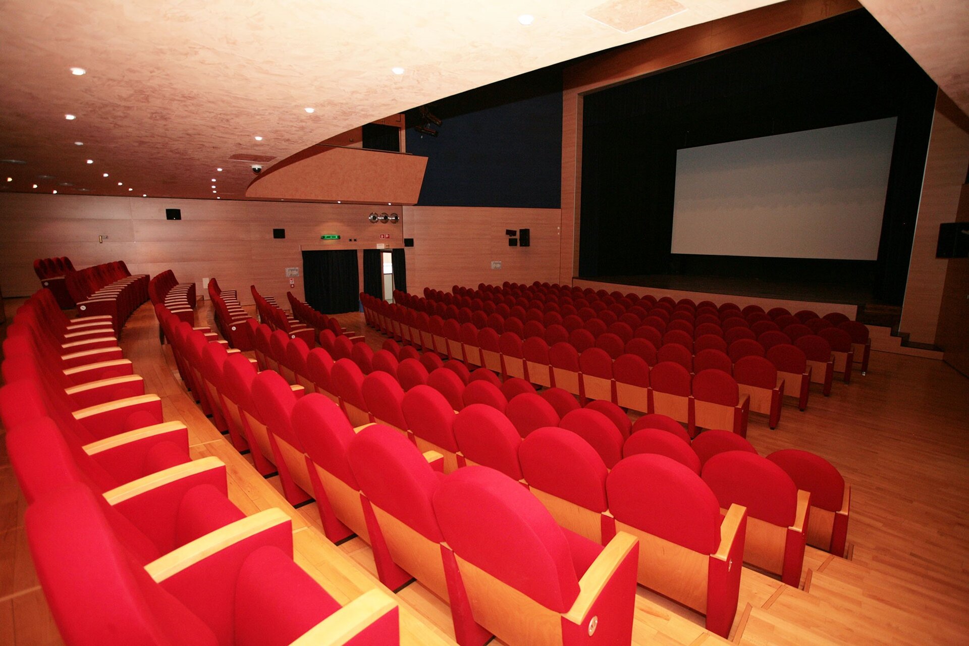 Cinema and Theatre Marmolada