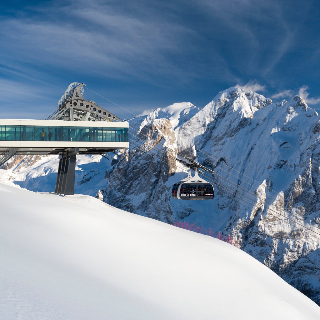 Stazione a monte dell'impianto funifor Alba - Col dei Rossi - Skiarea Belvedere | © Archivio immagini ApT Val di Fassa - Nicolò Miana
