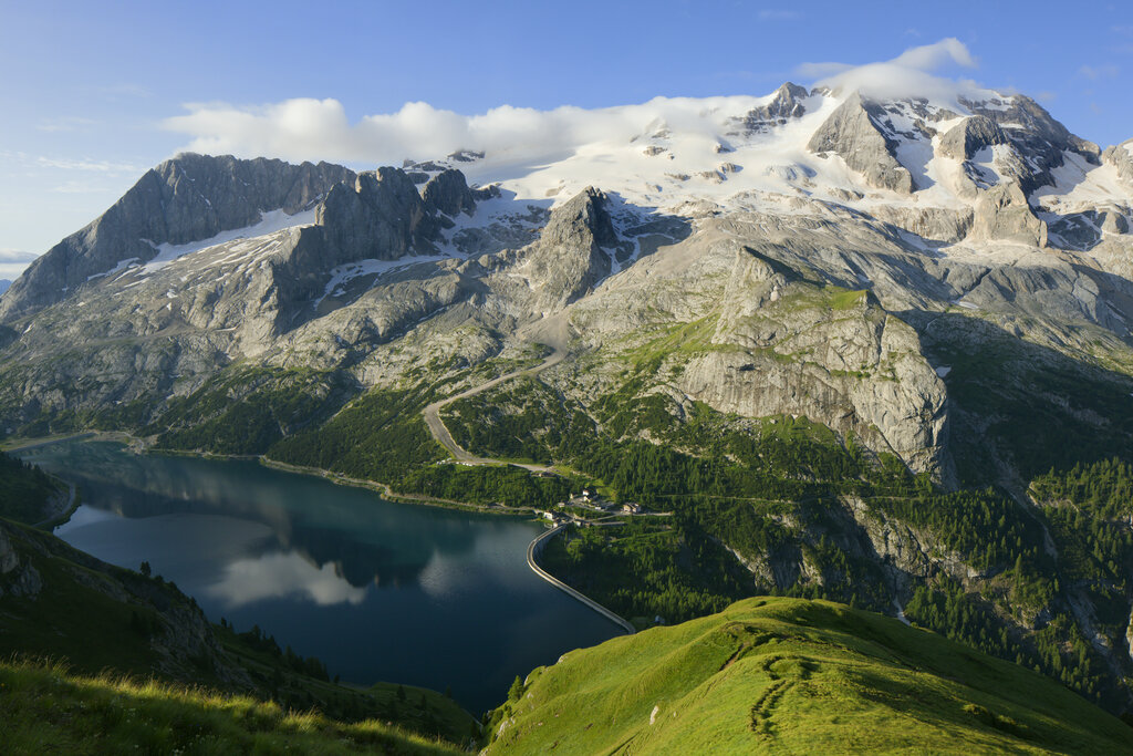 Lago di Fedaia ai piedi della Marmolada in estate | © Nicola Angeli - Archivio Immagini ApT Val di Fassa