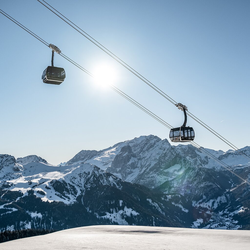 Dolomiti Superski ski pass prices