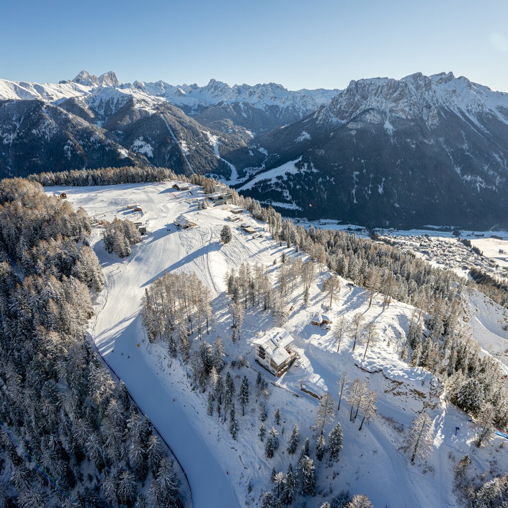 Trentino Ski Sunrise: Sci All'alba Al Ciampedie | © Mattia Rizzi - Archivio Immagini ApT Val di Fassa