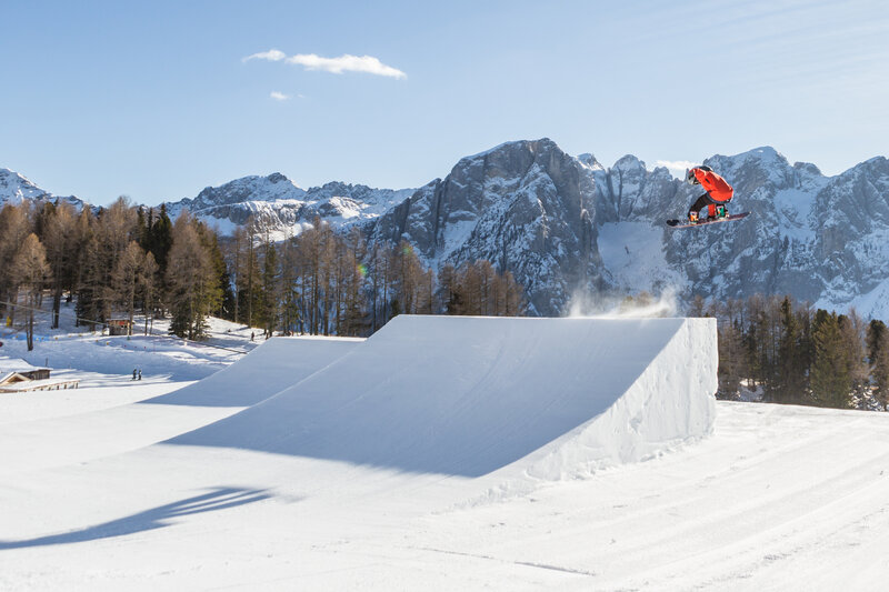 SnowparkBuffaure ┬®F TECH043 (1)