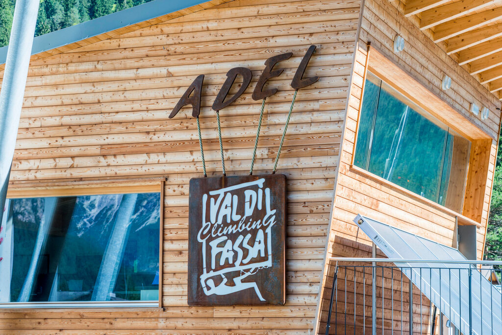 Content Dam Org 3 Images Full Rights Outdoor Adel Climbing Wall Archivio Apt Val Di Fassa Mrizzi Adel Arrampicata Sportiva Campitello