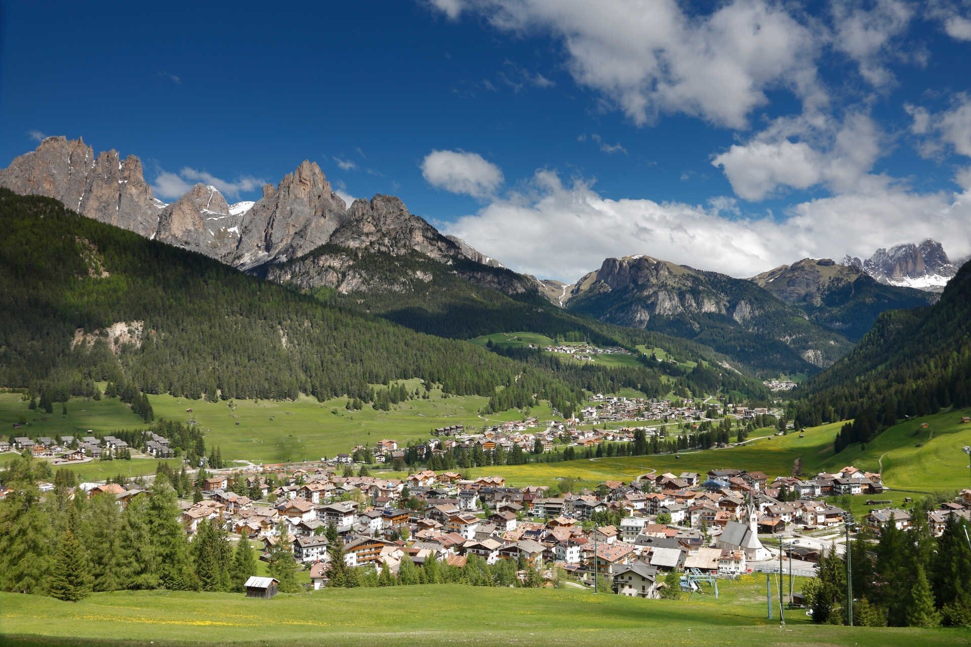 An Den Alten Bagnes Des Fürstbischofs Von Brixen