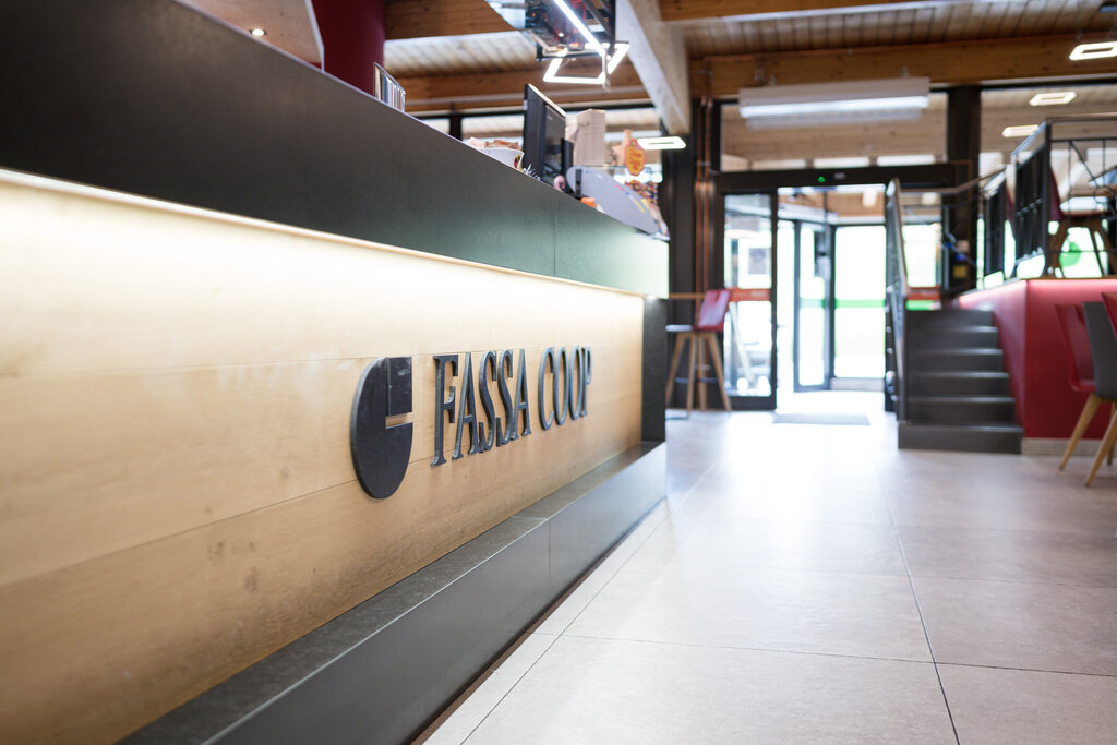Content Dam Org 3 Images Full Rights Gusto Bar Fassa Coop Bar Fassa Coop Center San Giovanni 03