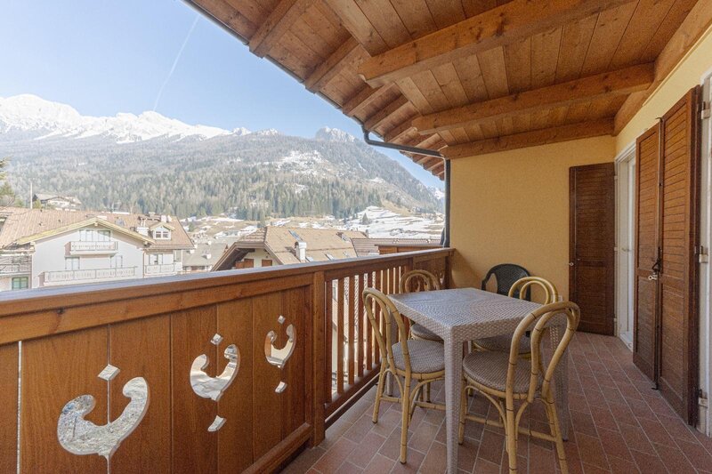 Delladio Marisa   Ciasa Tal Doz