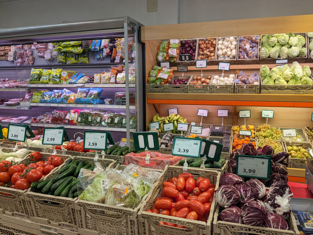 Content Dam Org 3 Images Full Rights Shopping Famiglia Cooperativa Canazei Famiglia Cooperativa Canazei Reparto Alimentari Archivio Apt Val Di Fassa Dlorenz 02