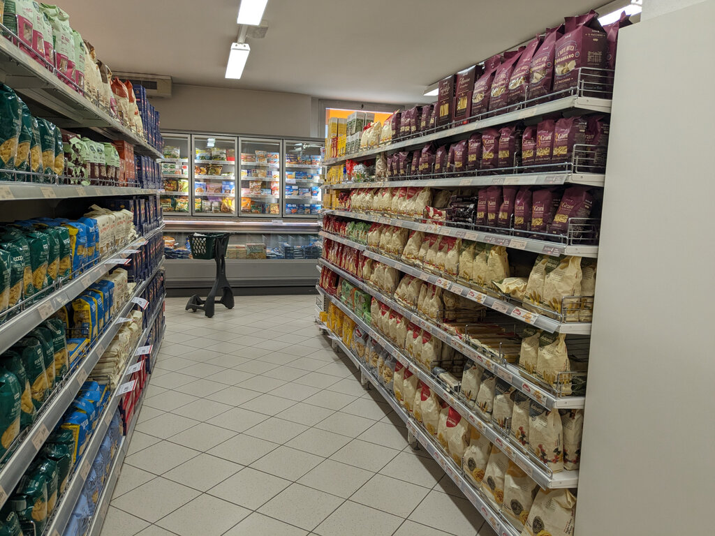 Content Dam Org 3 Images Full Rights Shopping Famiglia Cooperativa Canazei Famiglia Cooperativa Canazei Reparto Alimentari Archivio Apt Val Di Fassa Dlorenz 04