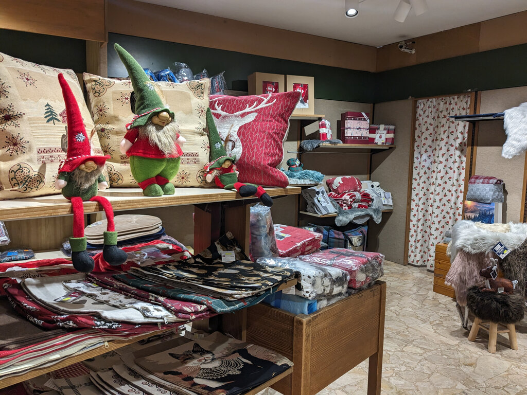 Content Dam Org 3 Images Full Rights Shopping Famiglia Cooperativa Canazei Famiglia Cooperativa Canazei Reparto Casalinghi Archivio Apt Val Di Fassa Dlorenz 04