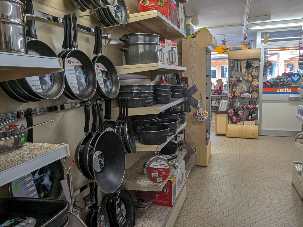 Content Dam Org 3 Images Full Rights Shopping Famiglia Cooperativa Canazei Famiglia Cooperativa Canazei Reparto Casalinghi Archivio Apt Val Di Fassa Dlorenz 02