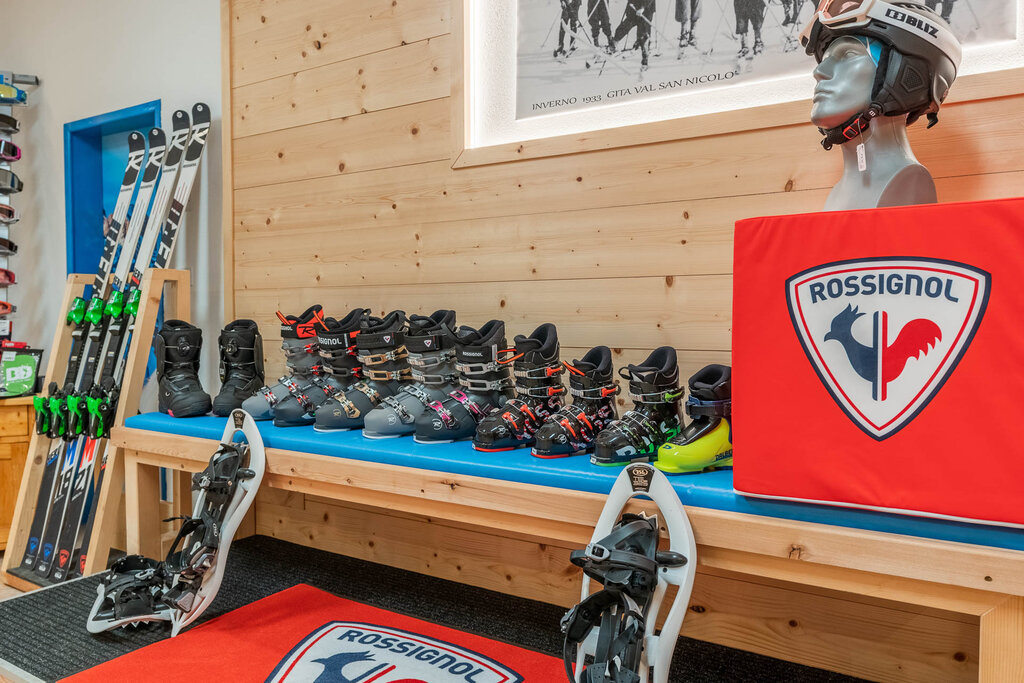 Content Dam Org 3 Images Full Rights Servizi Noleggi Sci E Snowboard Fassa Rent Fassarent Pozza Apt Val Di Fassa Mattiarizzi Inv (13)