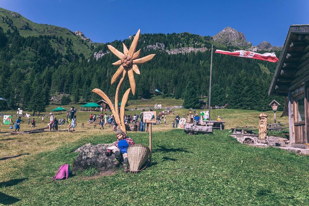 Images Trn 1 51f2dc2c 2b77 424d 846f Befb402b2540 99 Image