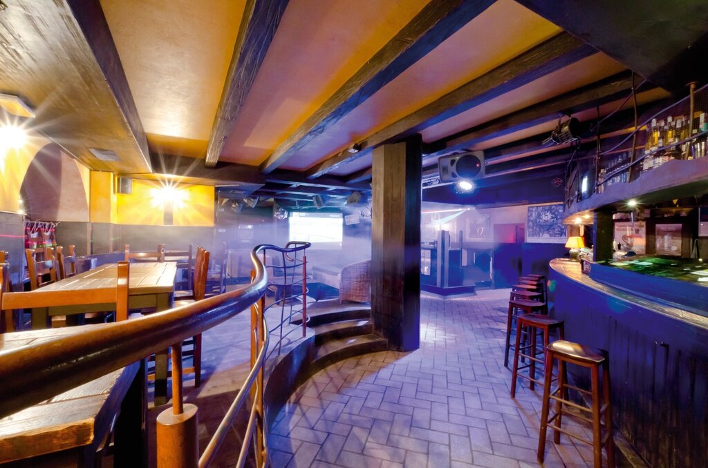 Content Dam Org 3 Images Full Rights Gusto Kaiserkeller Pub And Wine Kaiserkeller Canazei Archivioimmaginiaptvaldifassa 1