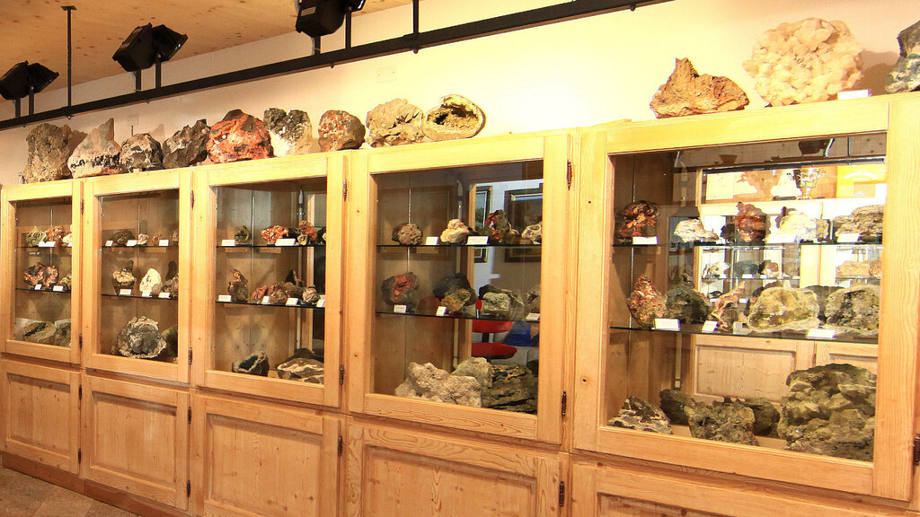 Content Dam Org 3 Images Full Rights Musei E Mostre Museo Mineralogico Monzoni Museo Mineralogico Monzoni San Giovanni Di Fassa Vigo Apt Val Di Fassa Robert Bernard