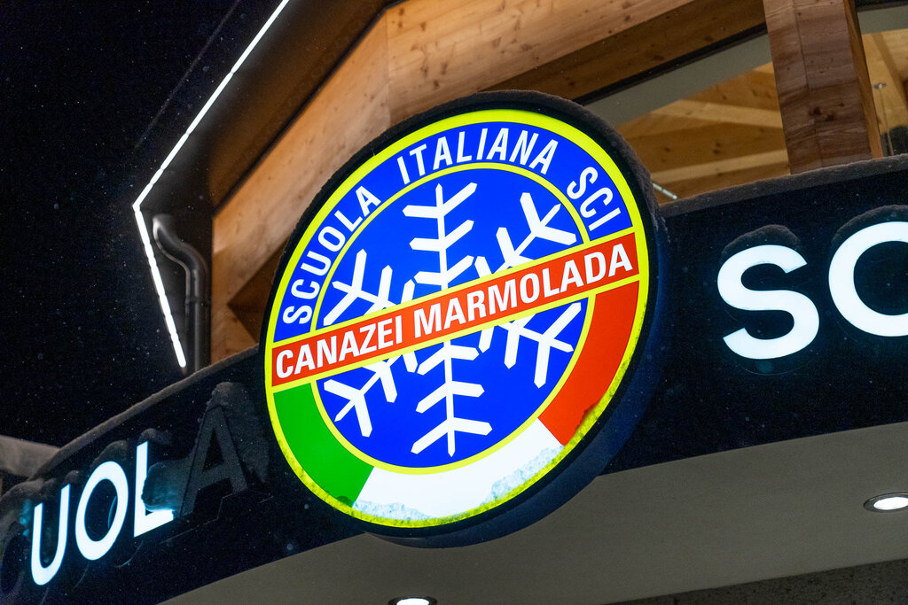 Content Dam Org 3 Images Full Rights Servizi Noleggi Sci E Snowboard Noleggio Scuola Sci Canazei Marmolada Noleggio Scuola Sci Canazei Marmolada Canazei Apt Val Di Fassa Mattiarizzi Inv (2)