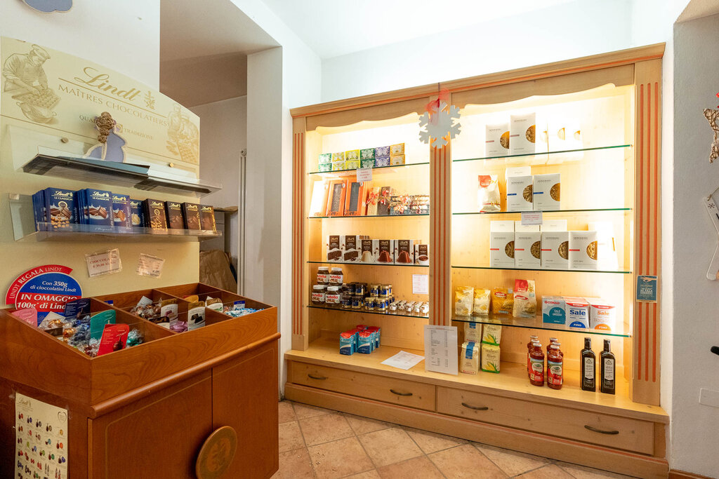 Content Dam Org 3 Images Full Rights Shopping Panificio Pasticceria Boninsegna Panificio Pasticceria Boninsegna Canazei Archivio Apt Val Di Fassa Mrizzi 2