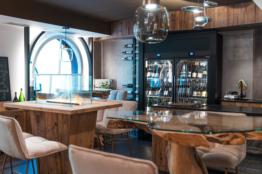 Content Dam Org 3 Images Full Rights Gusto Perlage Lounge Bar Restaurant  Perlage Lounge Bar Restaurant Alba Di Canazei 4
