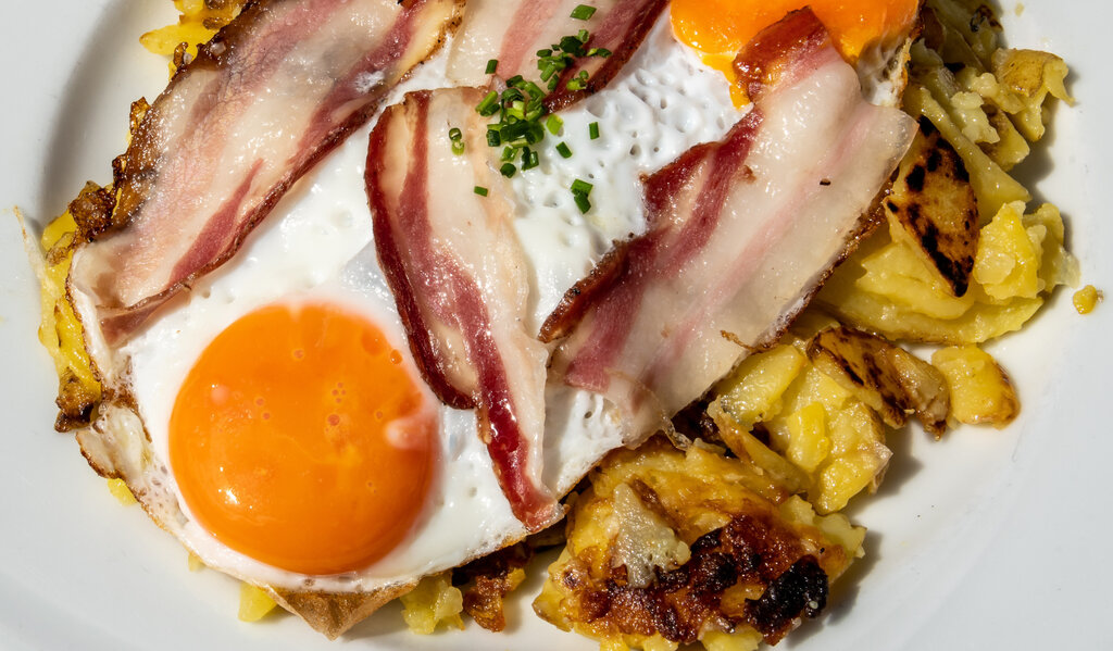 Content Dam Org 3 Images Full Rights Gusto Gusta Val Di Fassa Uova Patate Speck