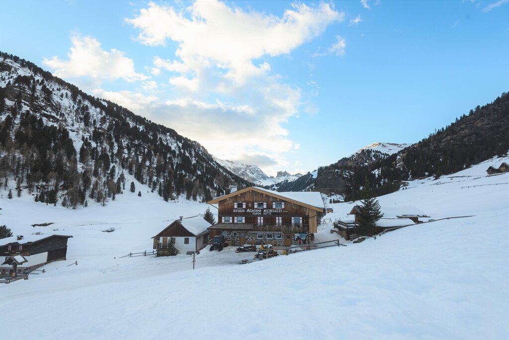 Content Dam Org 3 Images Full Rights Gusto Rifugio Micheluzzi Rifugiomicheluzzi Campitello 4