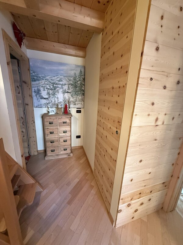 Rosignoli Andrea   Mansarda Casa Battisti N