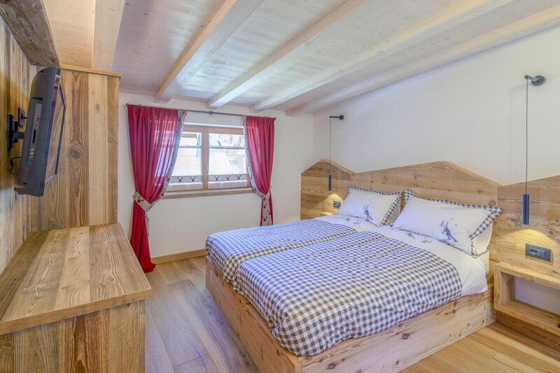 Rovere Alessandro   Majon Baticher