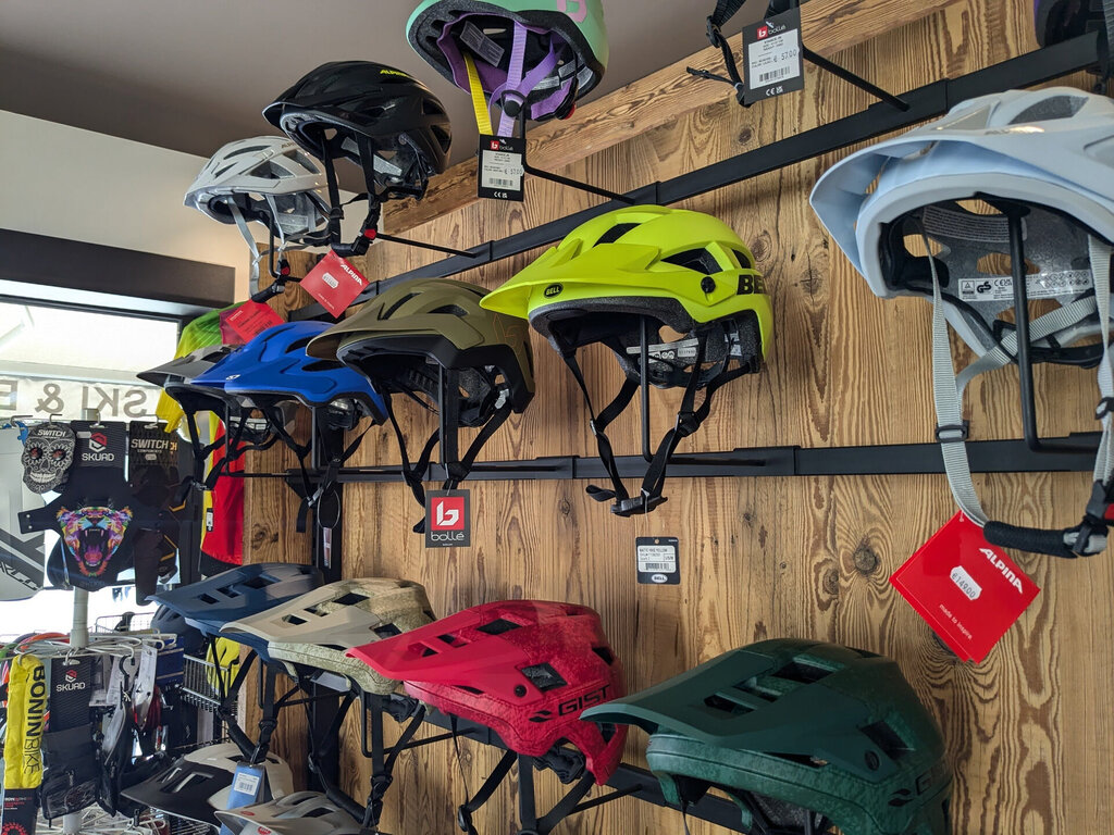 Content Dam Org 3 Images Full Rights Servizi Noleggi Sci E Snowboard Ski E Bike Giuliani Ski E Bike Giuliani Soraga Archivio Apt Val Di Fassa Dlorenz 9537