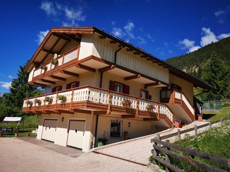 Vian Nicola   Casa Chiocchetti