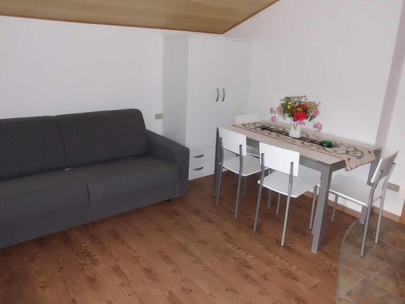 Vian Nicola   Casa Chiocchetti