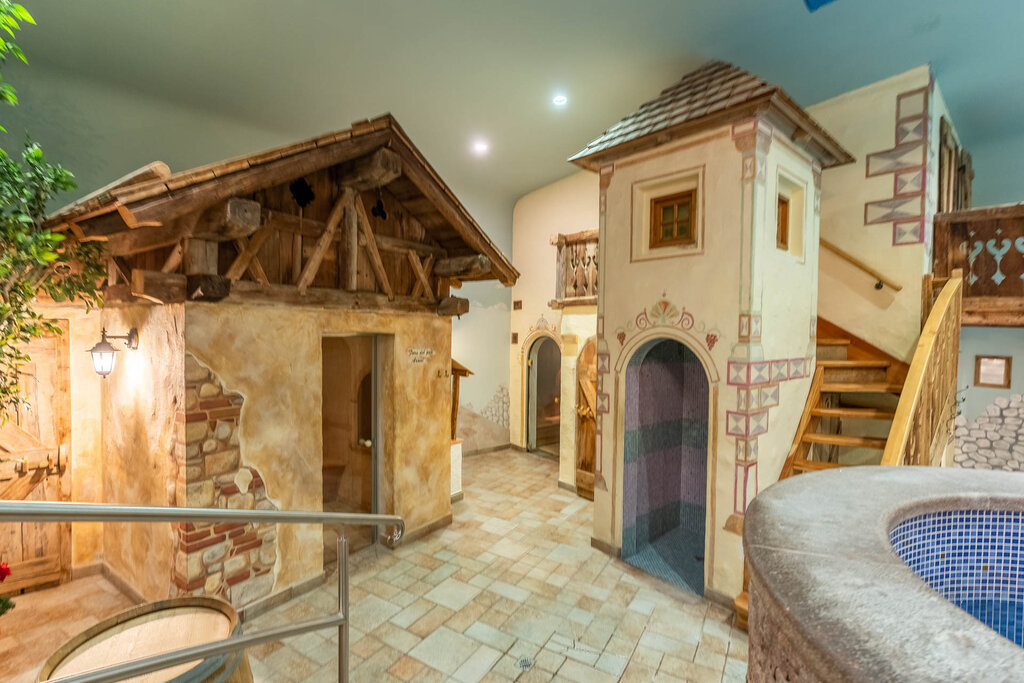 Content Dam Org 3 Images Full Rights Wellness Wellness   Beauty La Perla Archivio Apt Val Di Fassa Mrizzi Wellness Beauty La Perla 9