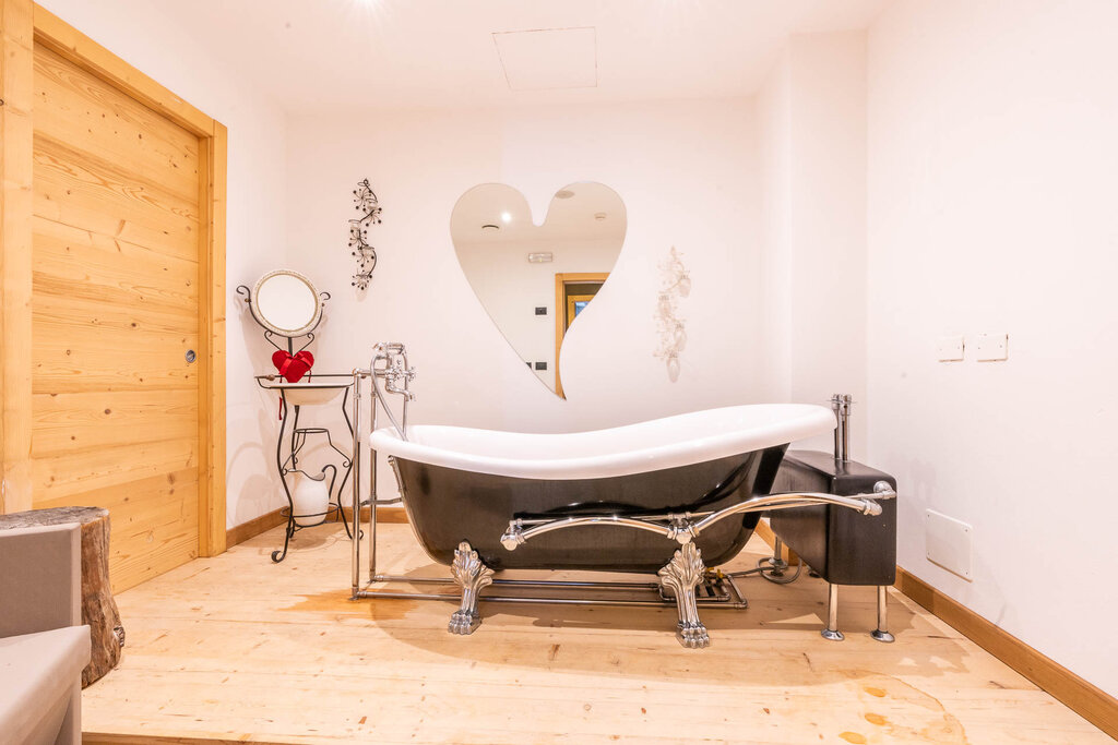 Content Dam Org 3 Images Full Rights Wellness Wellness   Beauty La Perla Archivio Apt Val Di Fassa Mrizzi Wellness Beauty La Perla 11