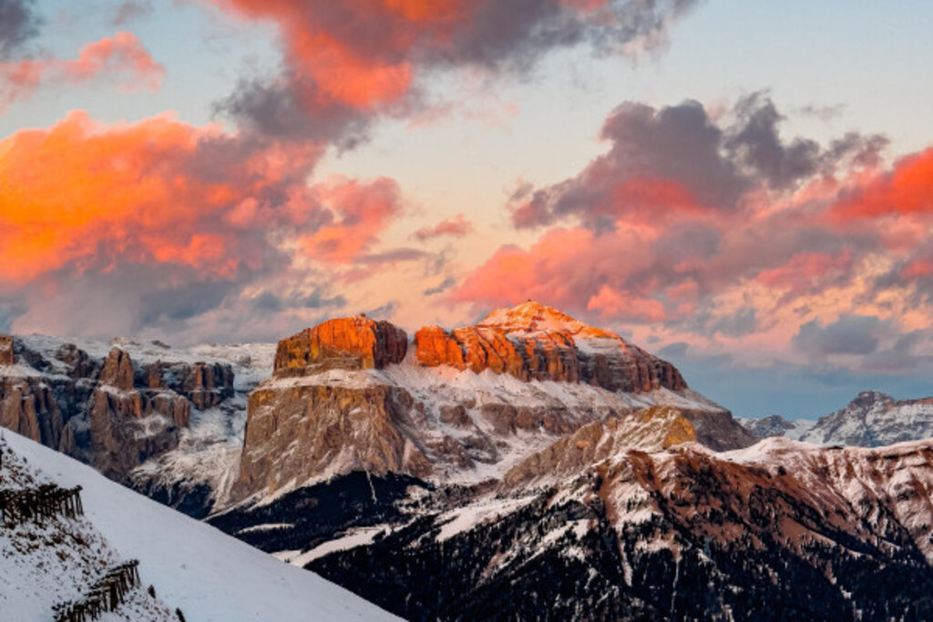 Media Catalog Product B I Big Ticket Image 677e2e3ca099f943578957 Cropped600 400 Dpl 677e2ea9ea184