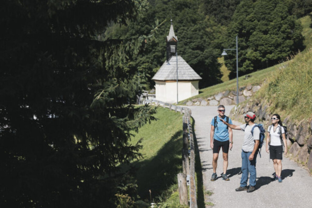 Media Catalog Product B I Big Ticket Image 6808e2459aaaf063547768 Cropped600 400