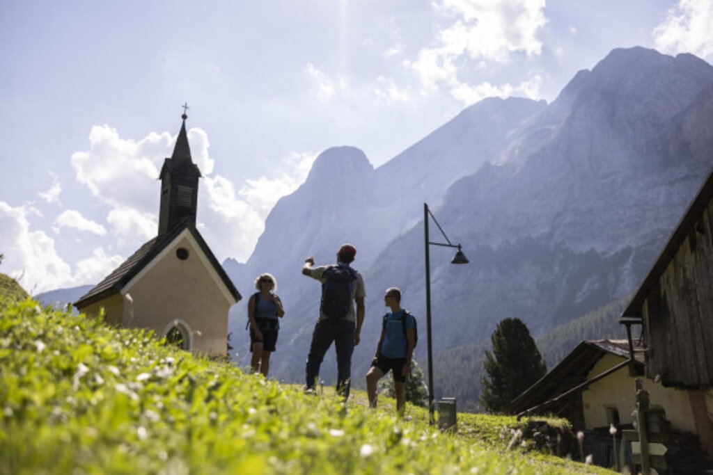 Media Catalog Product B I Big Ticket Image 6808e24d03585225747417 Cropped600 400