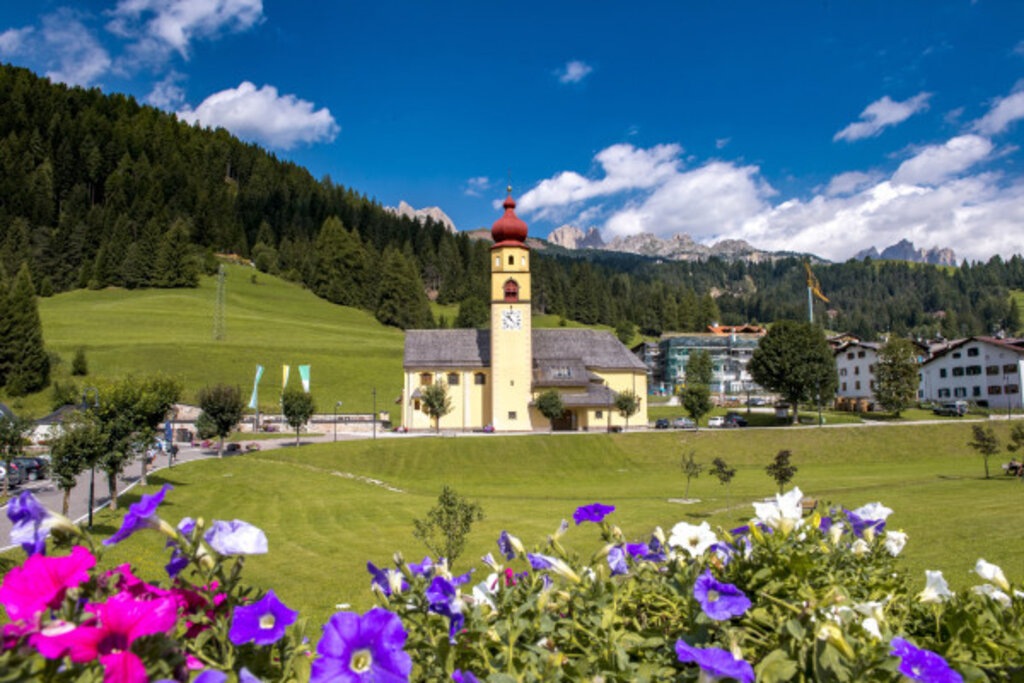 Media Catalog Product B I Big Ticket Image 6808d9b9161e1731995752 Cropped600 400