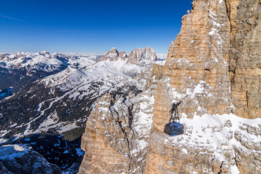 Media Catalog Product B I Big Ticket Image 658062bc769b8965350992 Cropped600 400 Dpl 659569606a880