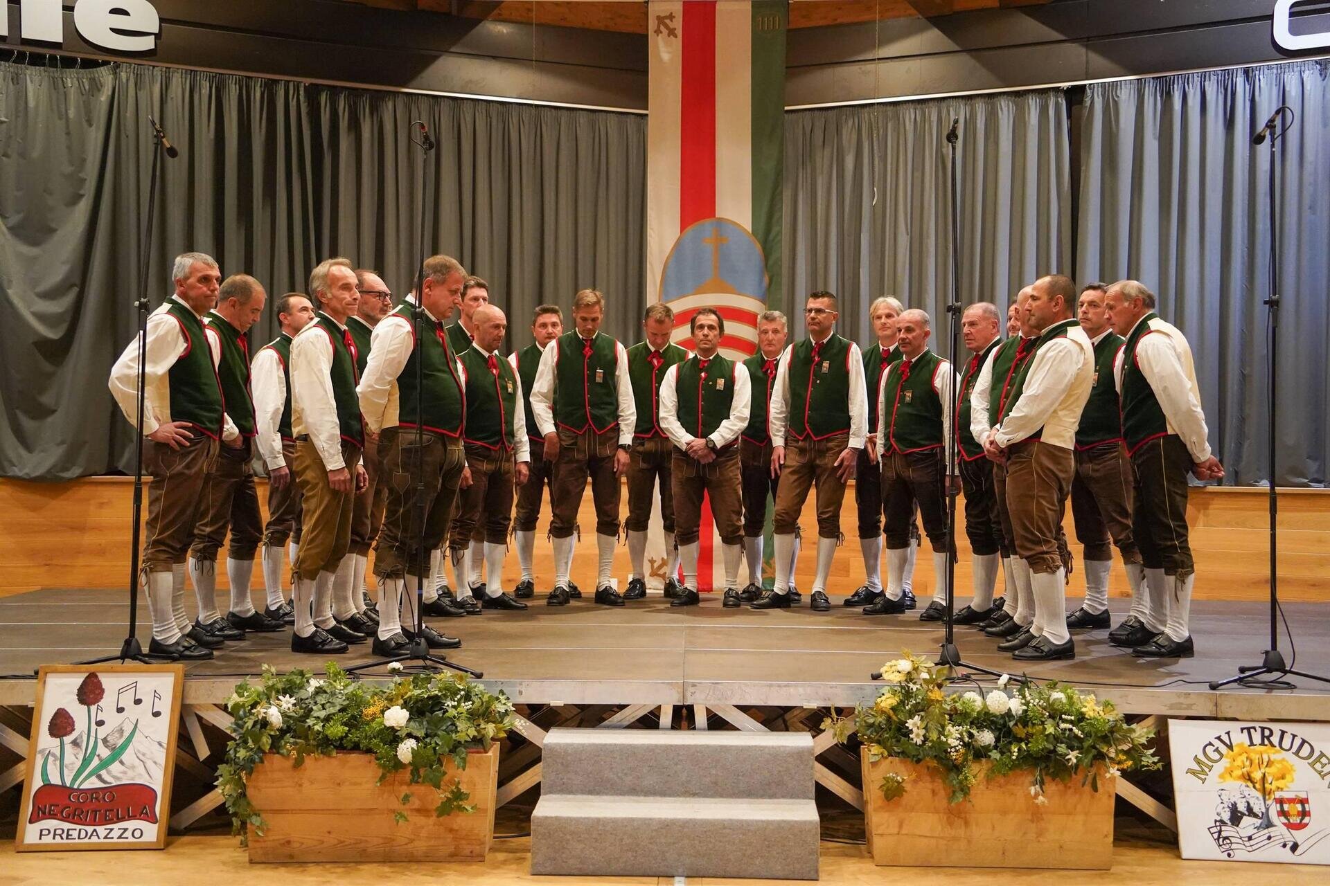 Coro Enrosadira