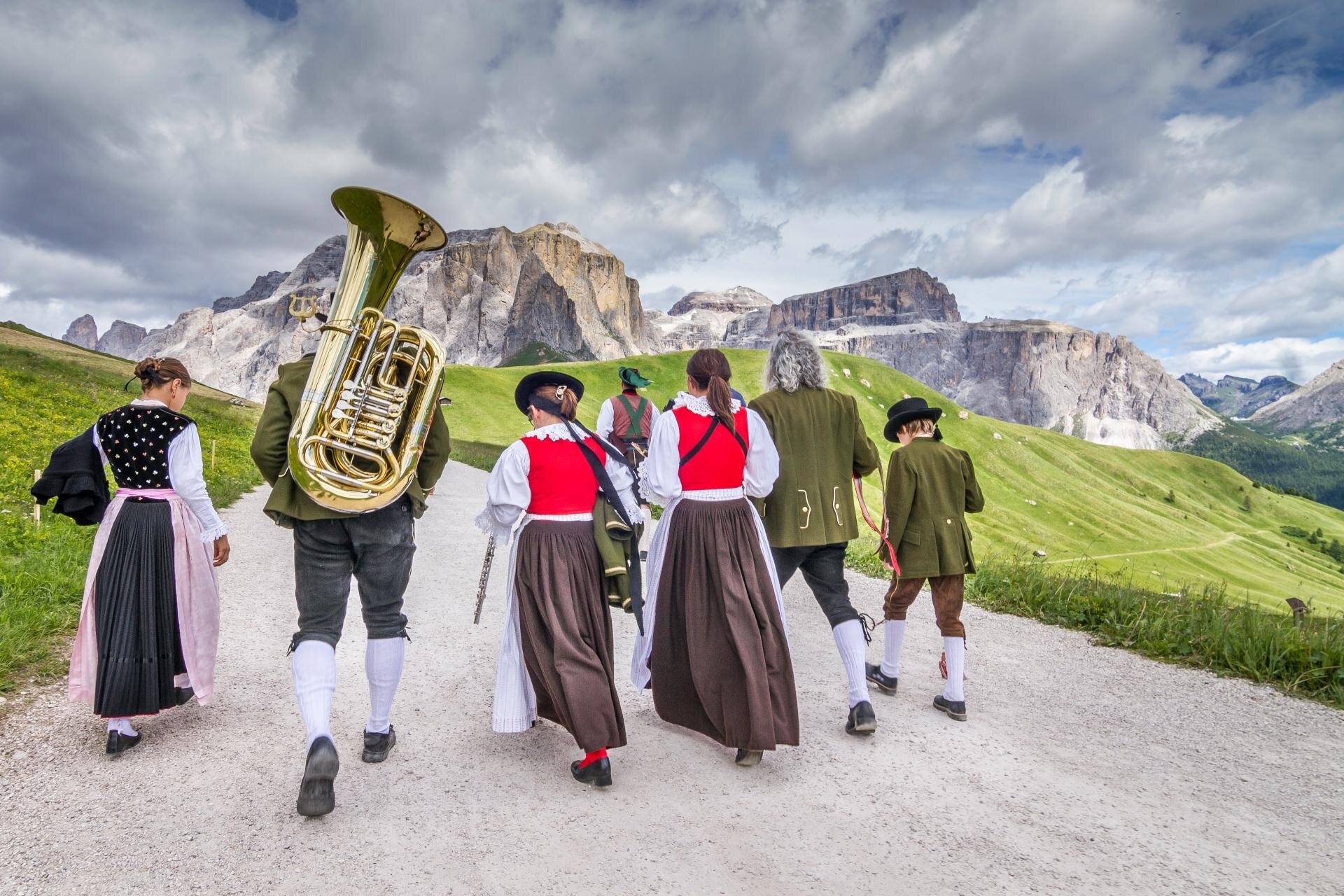 Raduno Ladini Passo Sella