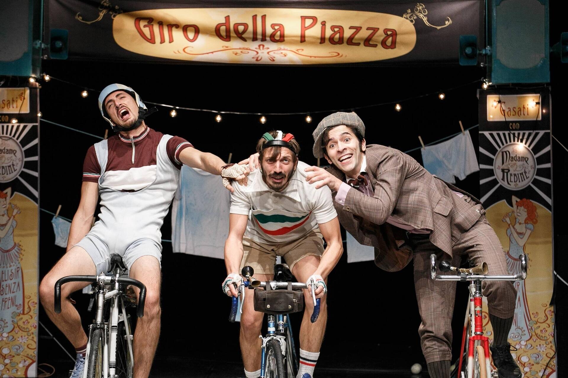 Giro della Piazza - Madame Rebiné
