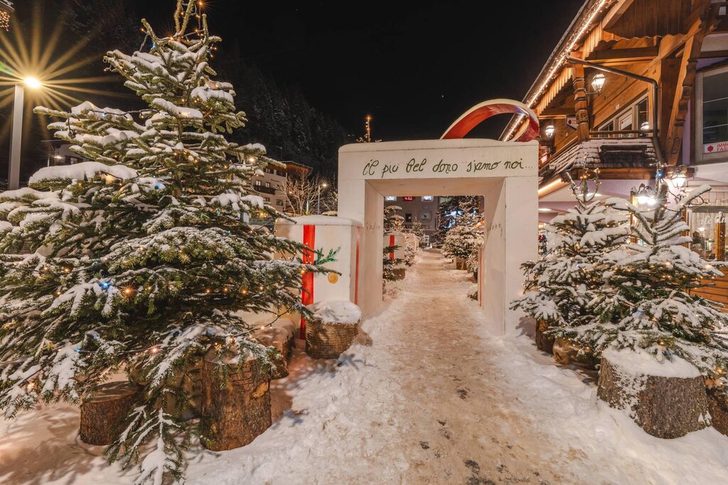 Piazza Canazei_2 Piazza Canazei_2