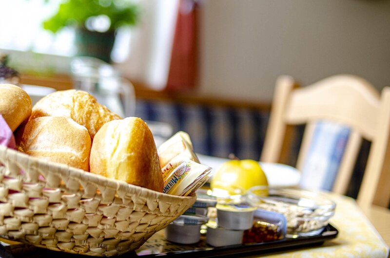 PANE E MARMELLATA A COLAZIONE