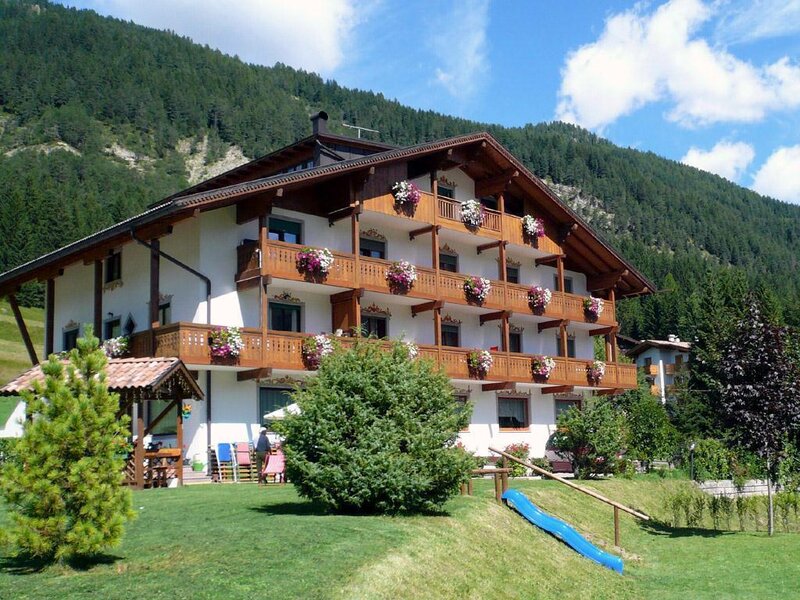 Hotel Villa Gemmy - Pozza - Val di Fassa