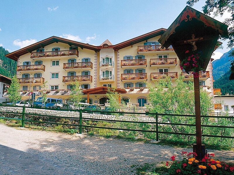 Albergo Alla Rosa - Canazei - Val di Fassa