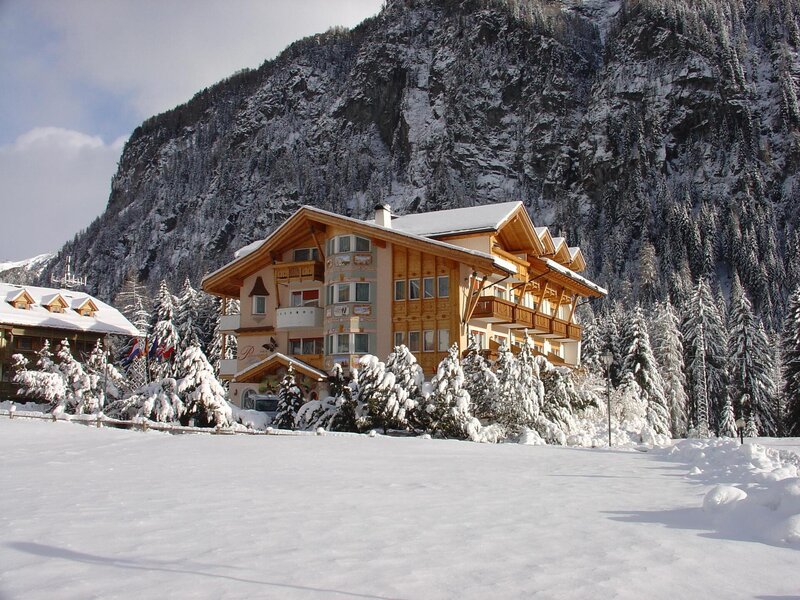 Alpenhotel Panorama - Campitello - Fassatal