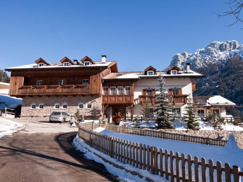 Hotel Arnica - Soraga - Val di Fassa - Winter