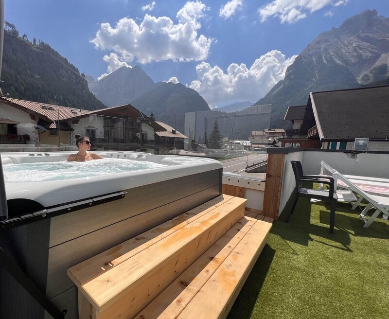 Jacuzzi on terrace